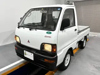 White 1995 Mitsubishi Minicab Truck, 80,900 miles, 3G83 660 cc, stock KTD-0627 (photo 2)