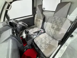 1995 Mitsubishi Minicab Truck, Kei Truck / Mini Truck, right-hand drive Japanese import, stock KTD-0627 (photo 11)