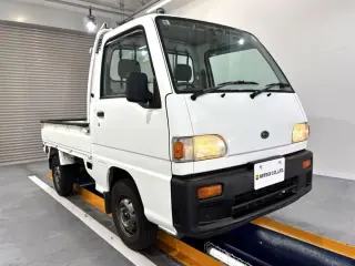 1995 Subaru Sambar Truck — White 2WD Kei Trucks, photo 1 of 24
