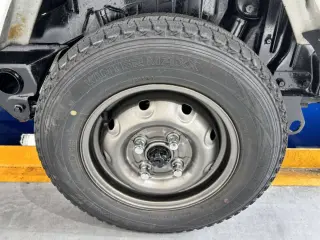 1995 Subaru Sambar Truck — White 2WD Kei Trucks, photo 15 of 24