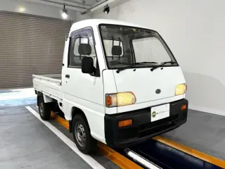 1995 Subaru Sambar Truck — White 4WD Kei Trucks, photo 1 of 22