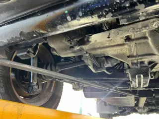 1995 Subaru Sambar Truck — White 4WD Kei Trucks, photo 19 of 22