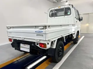 1995 Subaru Sambar Truck — White 4WD Kei Trucks, photo 4 of 22