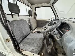1995 Subaru Sambar Truck — White 4WD Kei Trucks, photo 10 of 25