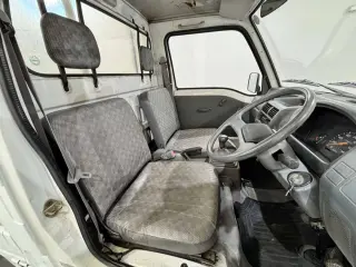 1995 Subaru Sambar Truck — White 4WD Kei Trucks, photo 10 of 25