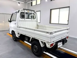 1995 Subaru Sambar Truck — White 4WD Kei Trucks, photo 3 of 24