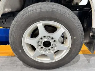 White 1995 Subaru Sambar Truck 4WD kei truck for sale, stock KTD-0637 (photo 17)