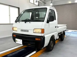 White 1995 Suzuki Carry Truck, 36,000 miles, F6A 660 cc, stock KTD-0640 (photo 2)