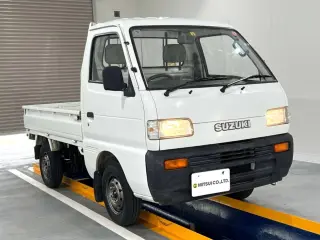 White 1995 Suzuki Carry Truck 4WD kei truck for sale, stock KTD-0641 (photo 1)