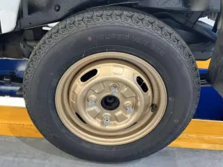 1995 Suzuki Carry Truck — White 4WD Kei Trucks, photo 17 of 26