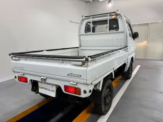 1995 Suzuki Carry Truck — White 4WD Kei Trucks, photo 4 of 26