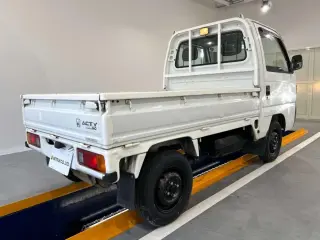 1996 Honda Acty Truck — White 2WD Kei Trucks, photo 4 of 24