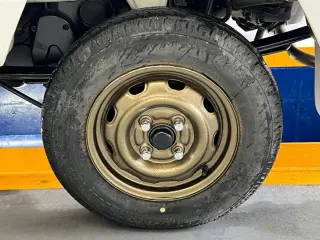 White 1996 Honda Acty Truck 4WD kei truck for sale, stock KTD-0649 (photo 17)
