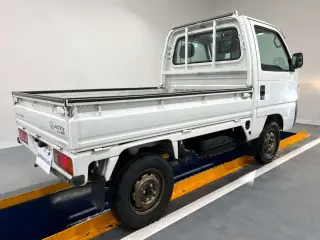 White 1996 Honda Acty Truck, 5-Speed Manual, imported kei truck, stock KTD-0649 (photo 4)