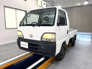 1996 Honda Acty Truck — White 4WD Kei Trucks, photo 2 of 24