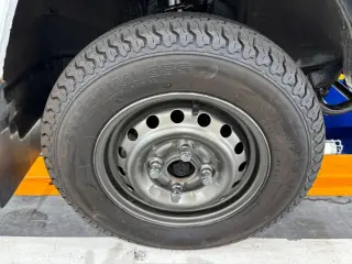 1996 Honda Acty Truck — White 4WD Kei Trucks, photo 15 of 26