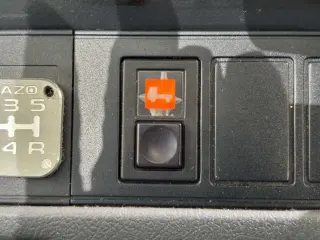 1996 Honda Acty Truck — White 4WD Kei Trucks, photo 12 of 26