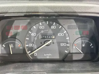 1996 Honda Acty Truck — White 4WD Kei Trucks, photo 8 of 25