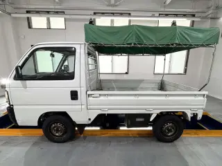 1996 Honda Acty Truck, Kei Truck / Mini Truck, right-hand drive Japanese import, stock KTD-0655 (photo 3)