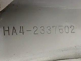 White 1996 Honda Acty Truck 4WD kei truck for sale, stock KTD-0657 (photo 21)