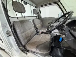 White 1996 Honda Acty Truck, 5-Speed Manual, imported kei truck, stock KTD-0657 (photo 8)