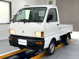 White 1996 Mitsubishi Minicab Truck, 42,700 miles, 3G83 660 cc, stock KTD-0662 (photo 2)