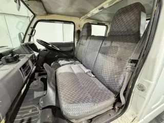 1996 Nissan Atlas Truck, Commercial Truck, right-hand drive Japanese import, stock KTD-0663 (photo 11)