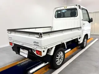 1996 Subaru Sambar Truck — White 2WD Kei Trucks, photo 4 of 27