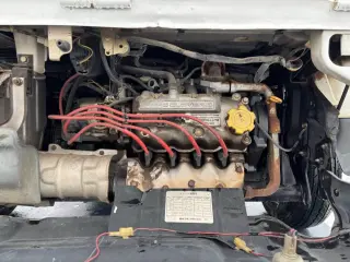 White 1996 Subaru Sambar Truck, 76,600 miles, EN07 660 cc, stock KTD-0666 (photo 6)