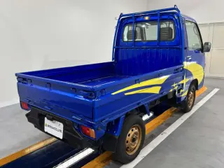 1996 Subaru Sambar Truck — Blue 4WD Kei Trucks, photo 4 of 25