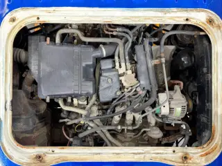 1996 Subaru Sambar Truck — Blue 4WD Kei Trucks, photo 8 of 25