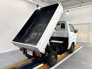 White 1996 Suzuki Carry Dump 4WD kei truck for sale, stock KTD-0671 (photo 5)