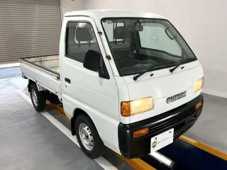 1996 Suzuki Carry Truck — White 2WD Kei Trucks, photo 1 of 21