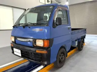1997 Daihatsu Hijet Truck — Blue 2WD Kei Trucks, photo 2 of 24