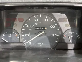 1997 Honda Acty Truck — White 4WD Kei Trucks, photo 8 of 25
