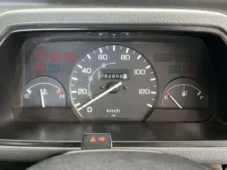 White 1997 Honda Acty Truck, 5-Speed Manual, imported kei truck, stock KTD-0686 (photo 8)
