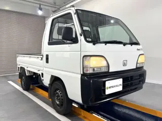 White 1997 Honda Acty Truck 4WD kei truck for sale, stock KTD-0690 (photo 1)