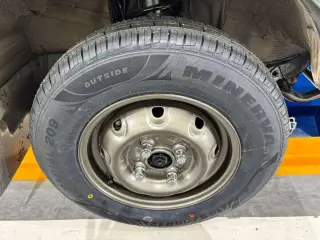 1997 Honda Acty Truck — White 4WD Kei Trucks, photo 13 of 24