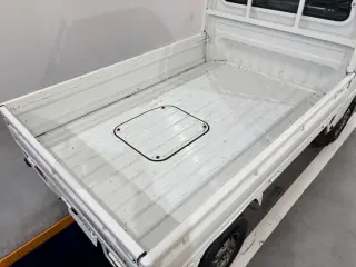 1997 Honda Acty Truck — White 4WD Kei Trucks, photo 5 of 24