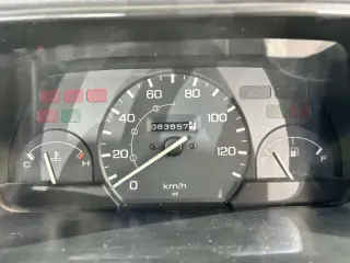 1997 Honda Acty Truck — White 4WD Kei Trucks, photo 8 of 24