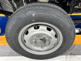 1997 Honda Acty Truck — White 4WD Kei Trucks, photo 14 of 24