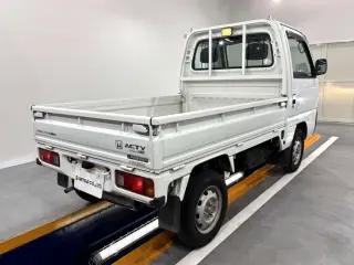 1997 Honda Acty Truck — White 4WD Kei Trucks, photo 4 of 24