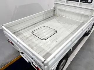 1997 Honda Acty Truck — White 4WD Kei Trucks, photo 5 of 24