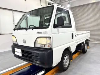 1997 Honda Acty Truck — White 4WD Kei Trucks, photo 2 of 24