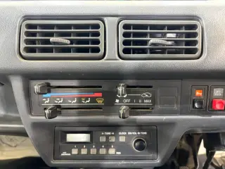 1997 Honda Acty Truck — White 4WD Kei Trucks, photo 11 of 25