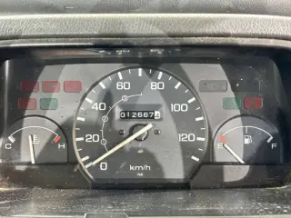 White 1997 Honda Acty Truck, 5-Speed Manual, imported kei truck, stock KTD-0696 (photo 8)