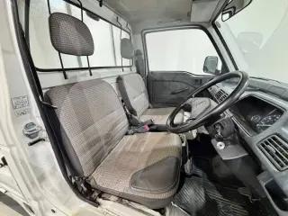 White 1997 Honda Acty Truck 4WD kei truck for sale, stock KTD-0696 (photo 9)