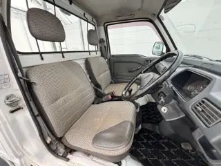 White 1997 Honda Acty Truck, 5-Speed Manual, imported kei truck, stock KTD-0697 (photo 8)