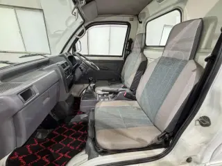 1997 Mitsubishi Minicab Truck, Kei Truck / Mini Truck, right-hand drive Japanese import, stock KTD-0702 (photo 11)