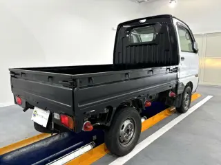 Black 1997 Mitsubishi Minicab Truck, 5-Speed Manual, imported kei truck, stock KTD-0703 (photo 4)